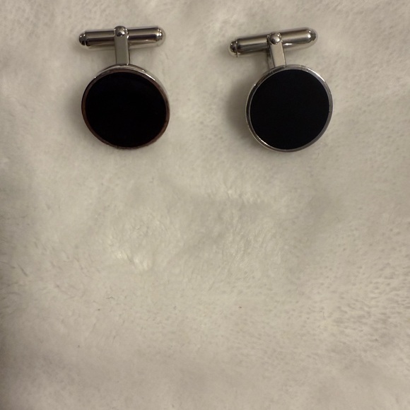 Brooks Brother Sterling Silver Black Cufflinks - Picture 1 of 4